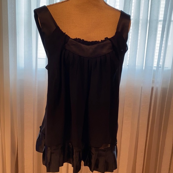 ETRO fabulous top, unique details , size M/L